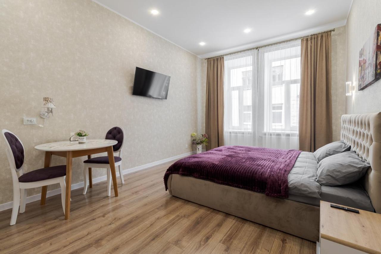 Appartamento Luxury Flat In Downtown 2 Leopoli Esterno foto